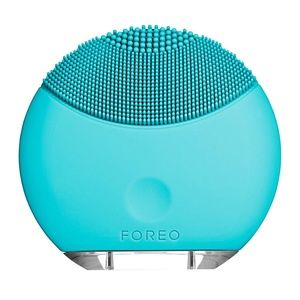 Foreo LUNA Mini Facial Cleansing Device